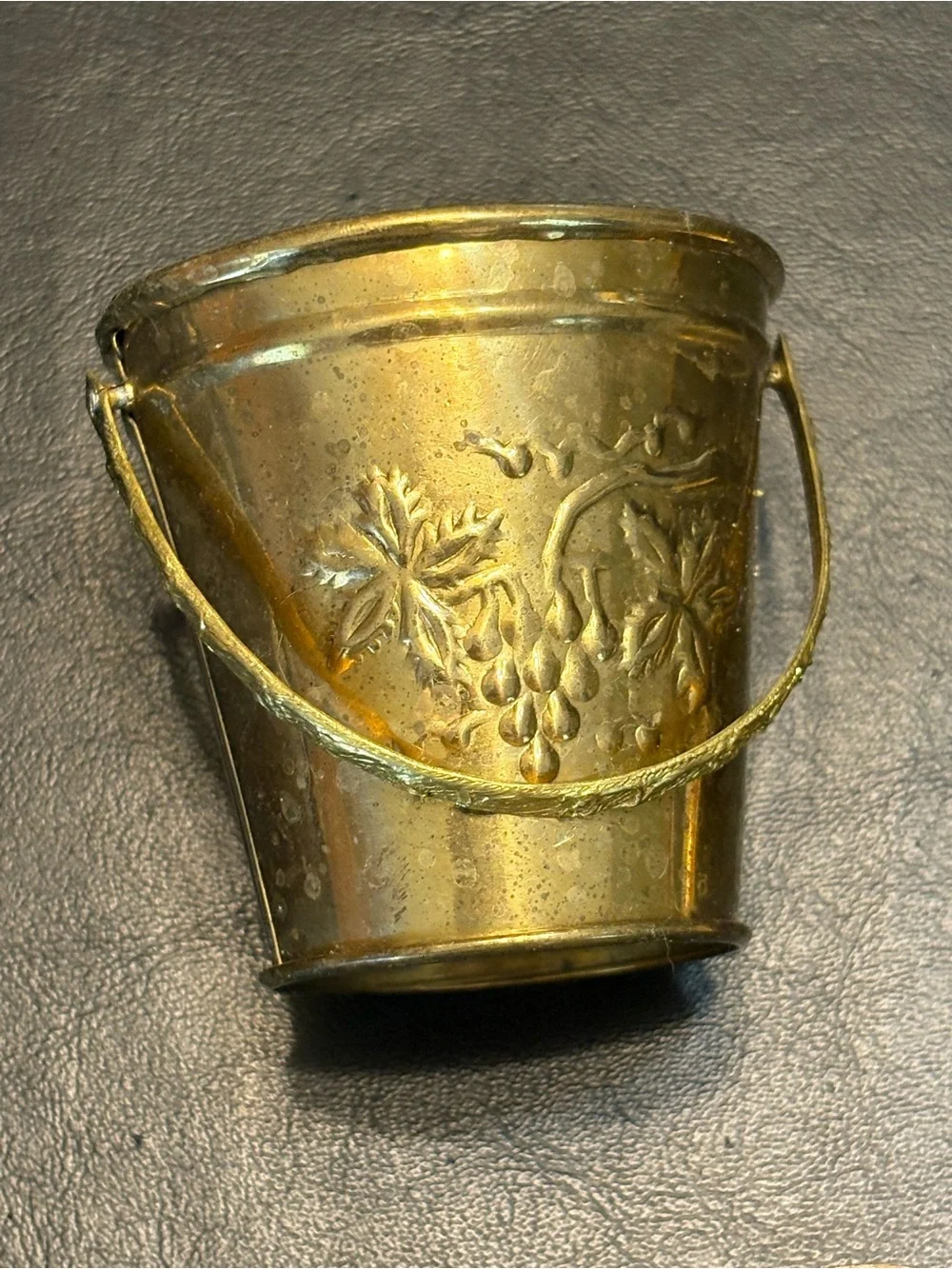 Brass Decorative Lot Brass Accents, - Gold metal bucket